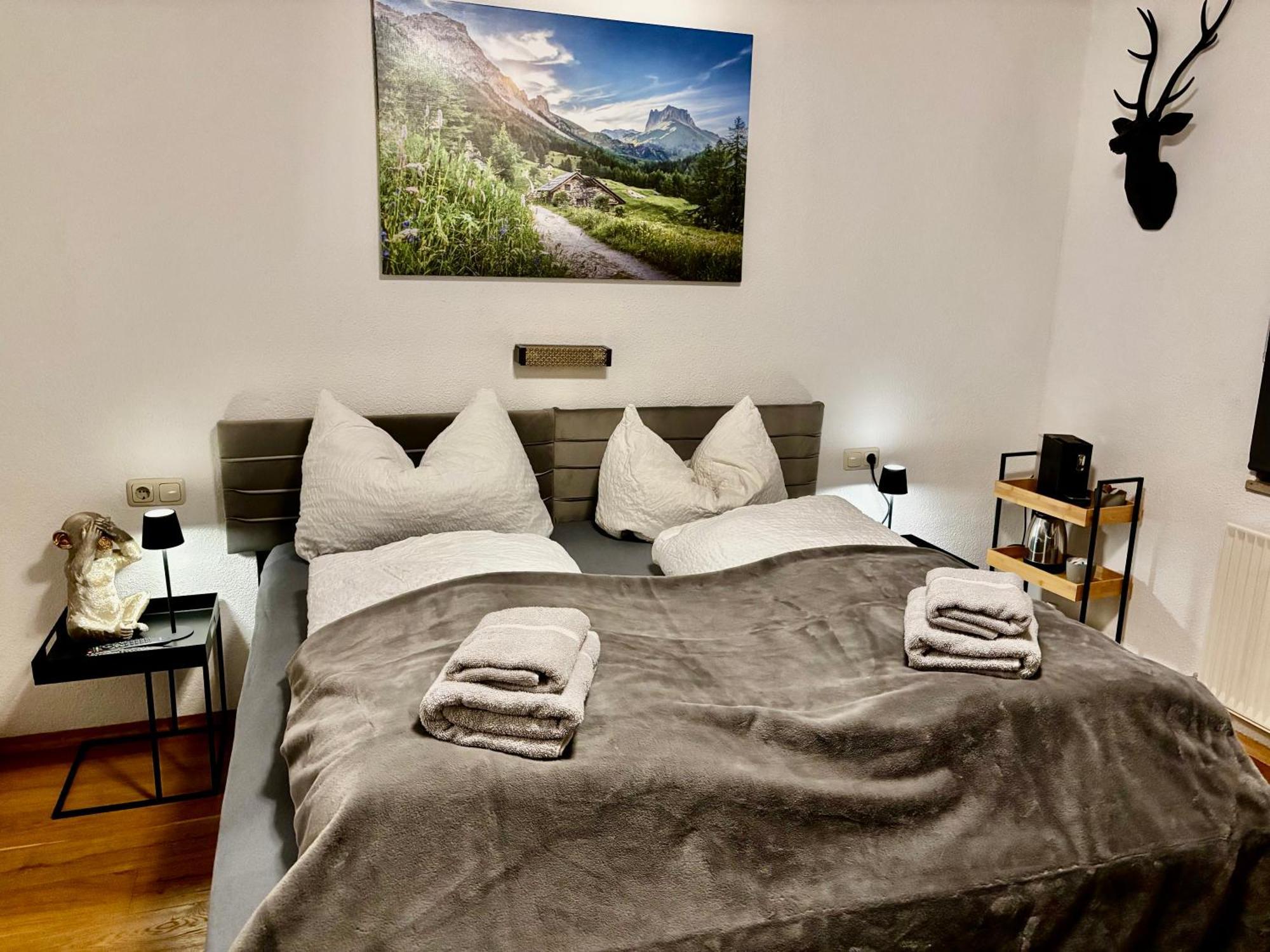 Lechtaler Alpenblick Landeck - Privatzimmer & Ferienwohnung Bagian luar foto