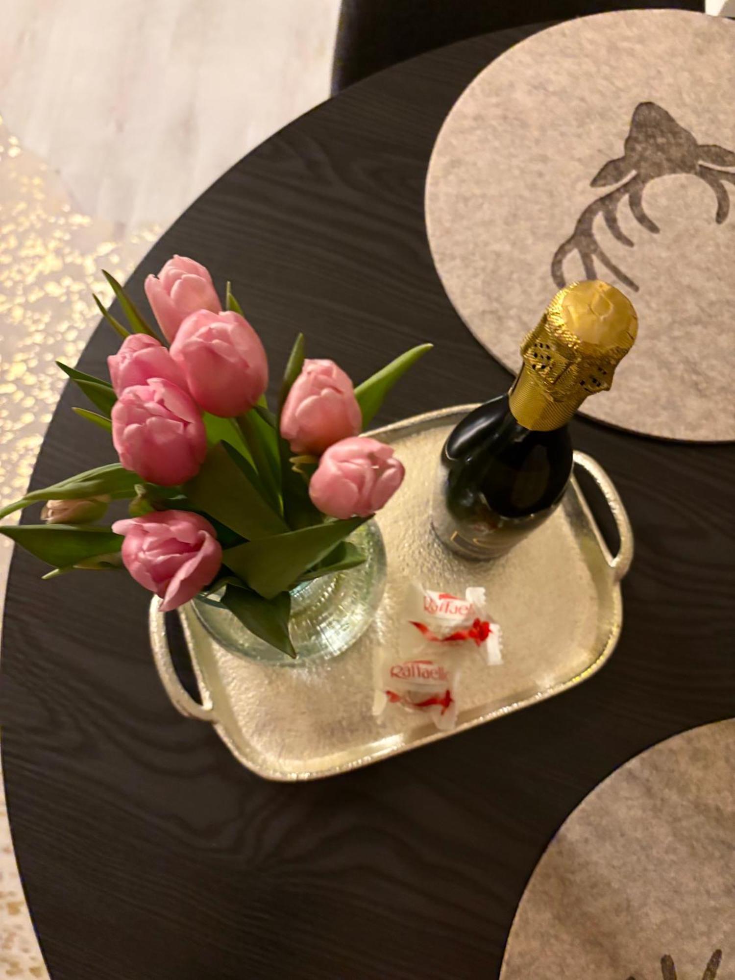 Lechtaler Alpenblick Landeck - Privatzimmer & Ferienwohnung Bagian luar foto